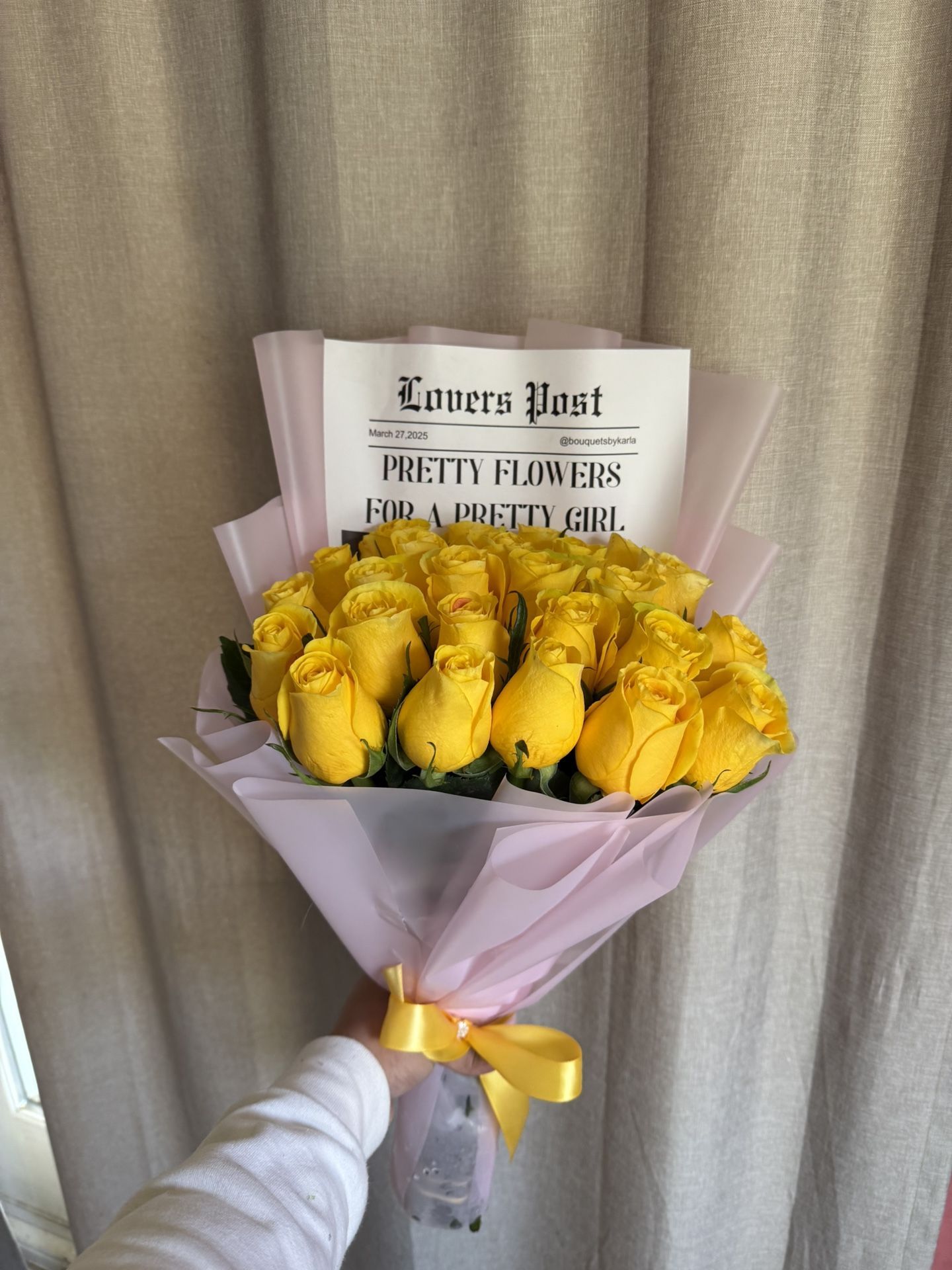 25 Roses Bouquets Available In Pink & Yellow