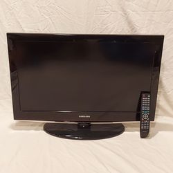 Samsung 32 Inch TV With Remote - Not Smart TV