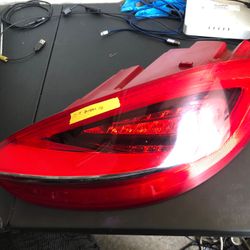 2013-2016 Porsche Cayman Tail Light Right Side Oem