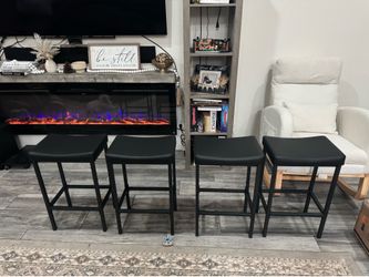 Bar Stools Set Of 4 (25 In) New
