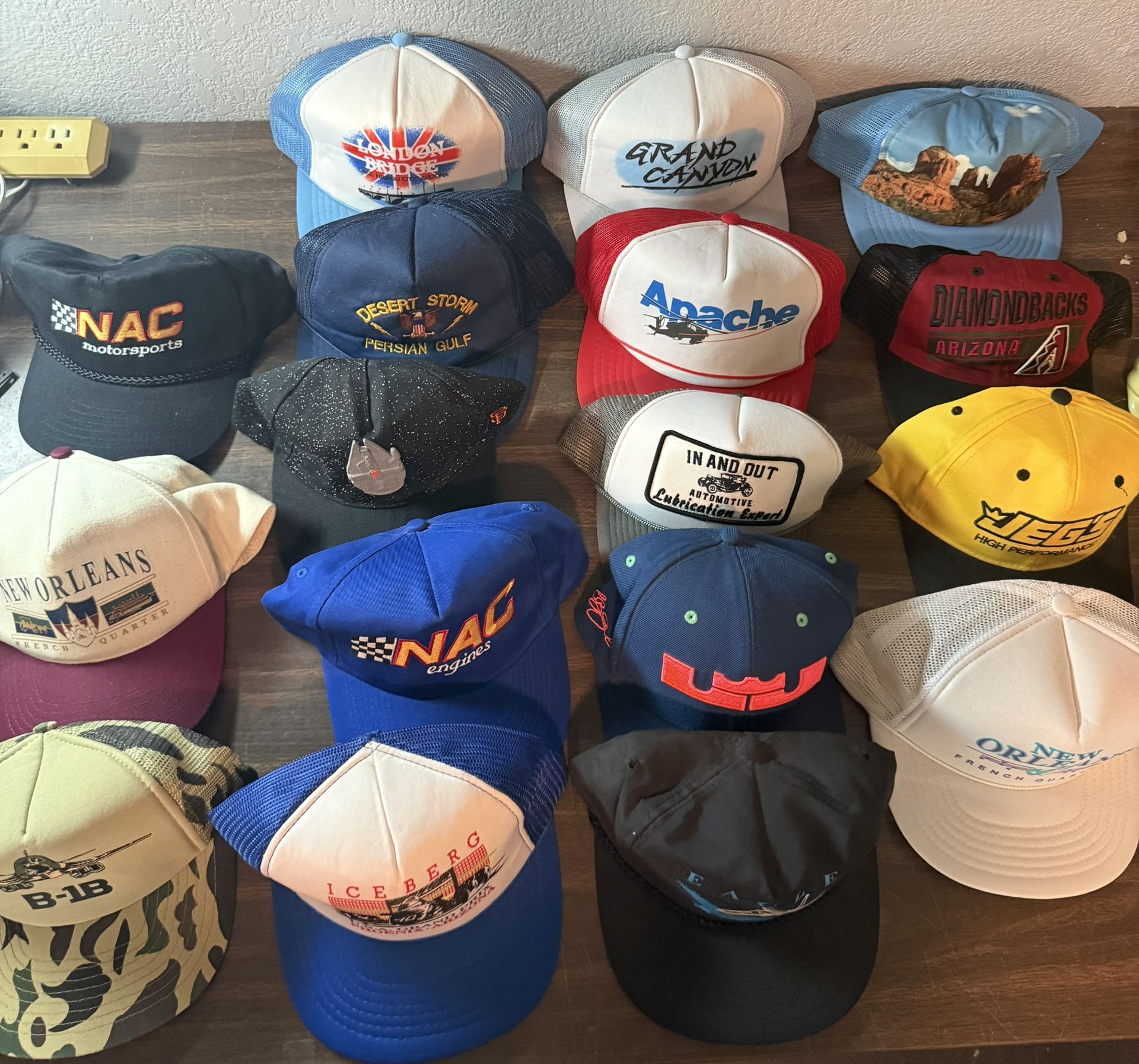 Lot Of 17 Vintage Themed, sports, auto, star wars,etc Foam Trucker Snapback Hats