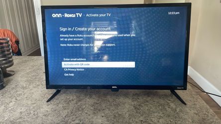ONN Roku Smart TV 32inch