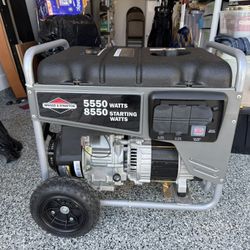 Like New Briggs Portable Generator Model 030235
