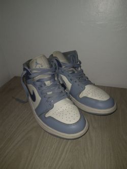Nike Air Jordan 1 Mid Diffused Blue