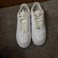 White Forces Sz 11