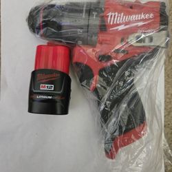 Milwaukee M12 Fuel 3404-20 Hammer Drill/Driver