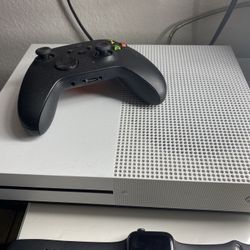 Xbox One S 