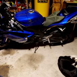 2008 Yamaha R1