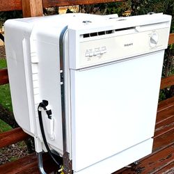 Hotpoint® (GE) "Piranha™" High-capacity, Heavy-duty Dishwasher
EXCELLENT Condition: (most of  time spent in storage..).