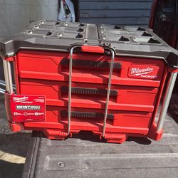 Milwaukee PACKOUT 3 DRAWER