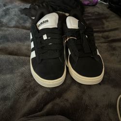 Adidas Grand Court Alpha model