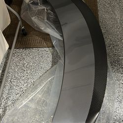 2026 Tesla model Y OEM carbon fiber spoiler