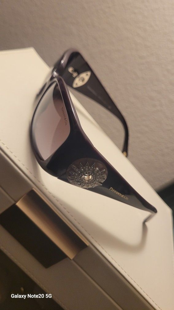 TIFFANY & Co. TF4017-B 8054/3L Women's Sunglasses