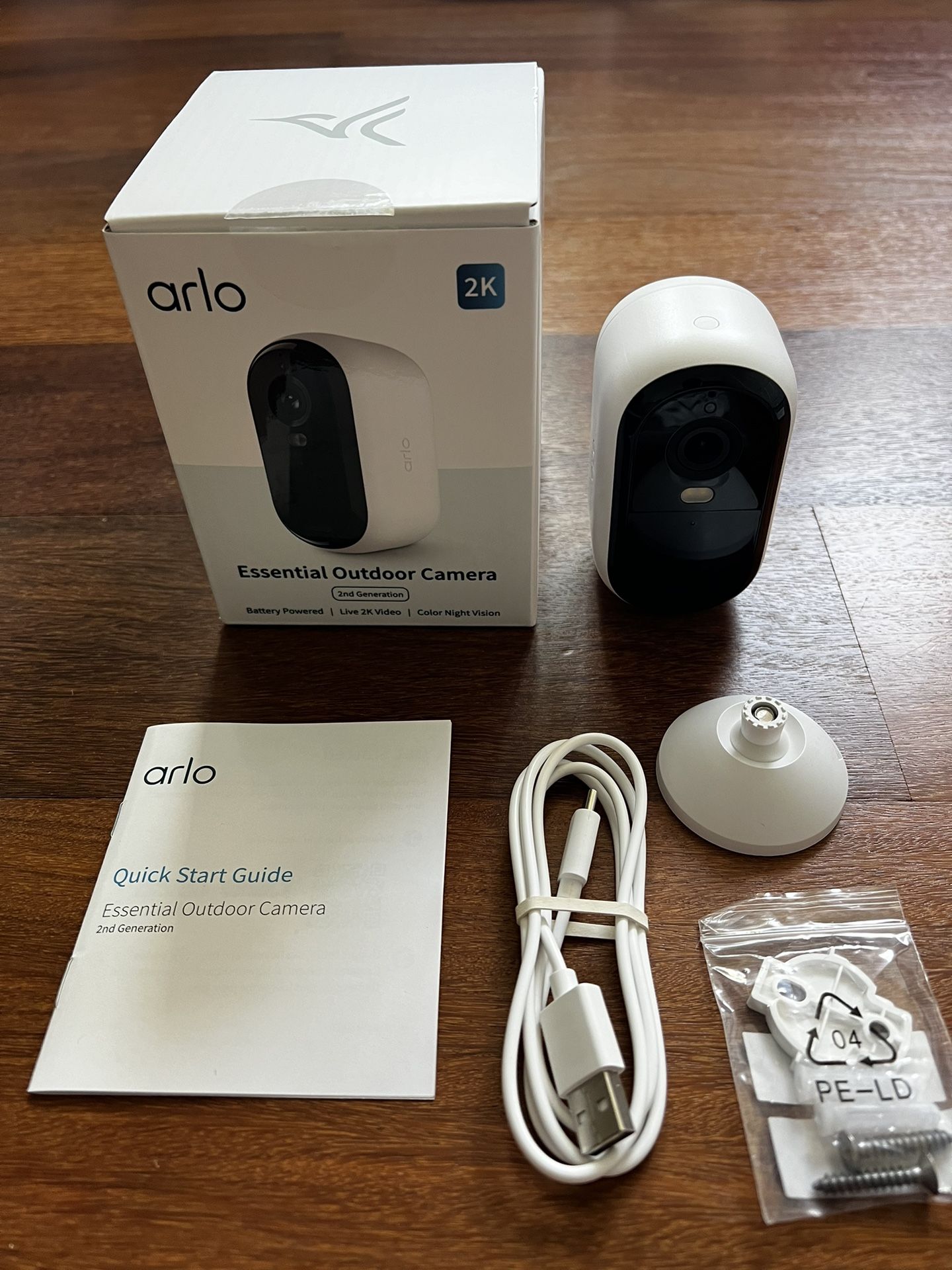 Arlo Essential In/outdoor Camera - 2nd generation, VMC3050 πππ
