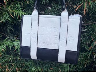White Marc Jacobs The Tote Bag