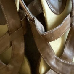 Brown Leather Shoes Size 9