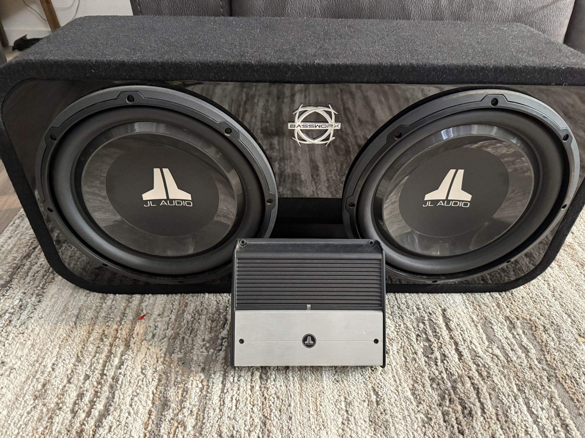 JL AUDIO
