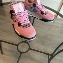 Nike Air Jordan Retro Orchid P