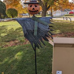 Large Metal Spooky Solar Scarecrow Yard Decor by Plow & Hearth