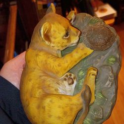 Vintage leopard statue