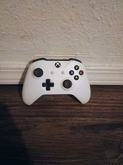 Wireless Xbox One controller