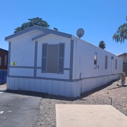 1995 Mobile Home In Trailer Park 