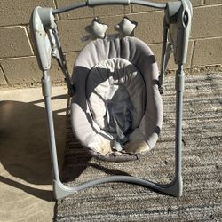 Graco Swing For Babies, Has A Stain From Detergent But Functions Normally 