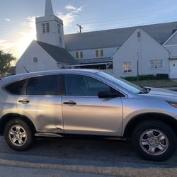 CRV 2014 Título Limpio Con 130 Mil Millas En Buen Estado 
