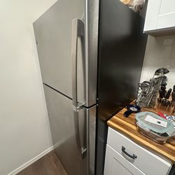 GE 30" Top Mount Refrigerator - Stainless Steel - $300