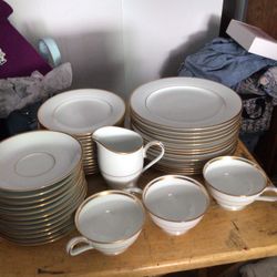 Princess House Fine China Heritage White With Gold Trim