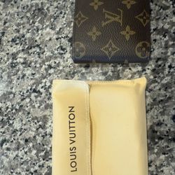 Louis  Wallet 