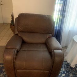 Recliner 