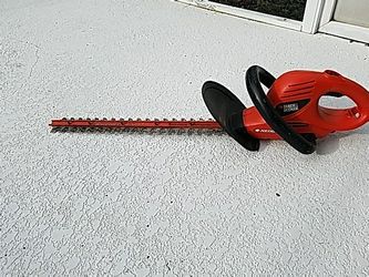 Black & Decker hedge hog trimmer