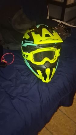 Dirtbike helmet