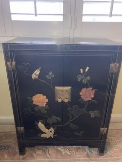 Black lacquer Chinese cabinet with stone inlay
