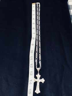 925 sterling silver necklace!!