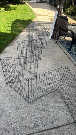 Animal expandable crate