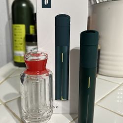 Green Puff co Pivot Device + Glass Bubbler Attachment Like New used once