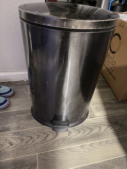 Metal trash can