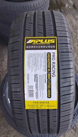 245 40 20 New Tire Set