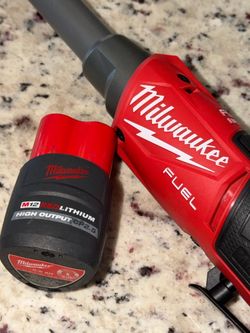 Milwaukee M12 FUEL Tool with M12 CP2.5 Battery NO CHARGER
