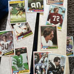 Tons Of Sports Cards