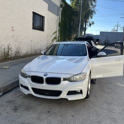 2015 BMW 320i