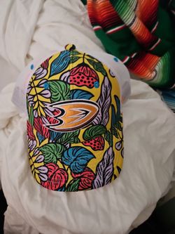 Ducks hat one of one