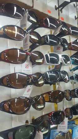 Polarized cover over