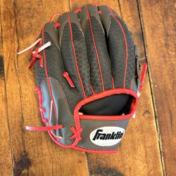 Franklin Infinite Web Shok Sorb 22752-10 1/2 " RHT Gray Grey Red Baseball Glove
