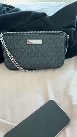 Michael Kors shoulder purse