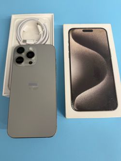 iPhone 15 pro max 256gb unlocked battery 100% / Liberado para Cualquier Companias