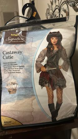 Small pirate costume