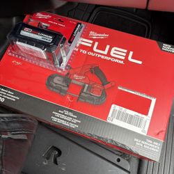 M18 Bandsaw With M18 Battery New In Box 